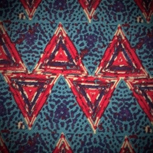 💕Beautiful NWT Lularoe Cassie pencil skirt💕 - Picture 8 of 10